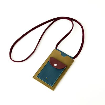 STICKY LEMON phone pouch | a journey of tales | goldeniinventor greenjone size