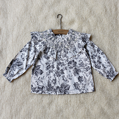 BONJOUR 2023AW KIDS BLOUSE WITH HANDSMOCK COLLAR 4A-6A