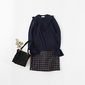 LES COYOTES DE PARIS KNIT, SKIRT, JAMIN PUECH BAG