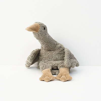 SENGER Cuddly animal Goose grey vegan /small