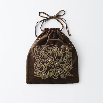 KHADI & CO ベロア刺繍バッグ（カメリア）（brown ブラウン）