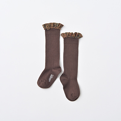 COLLEGIEN BABY Elisabeth-Liberty Ruffle Ribbed Knee-high Socks（786 chocolat au lait ）21/23