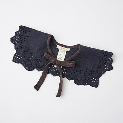CARAMEL 2023AW KIDS WOVEN COLLAR（BLACK BRODERIE ANGLAISE ）S-M